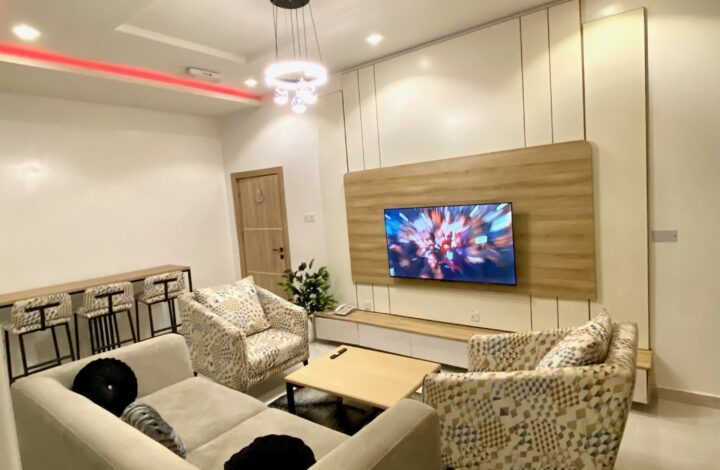 Chizzi 2-Bedroom Luxury Apartment