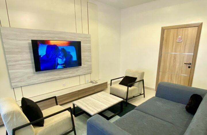 JB 2-Bedroom Luxury Apartment at Lucy and Jacobs