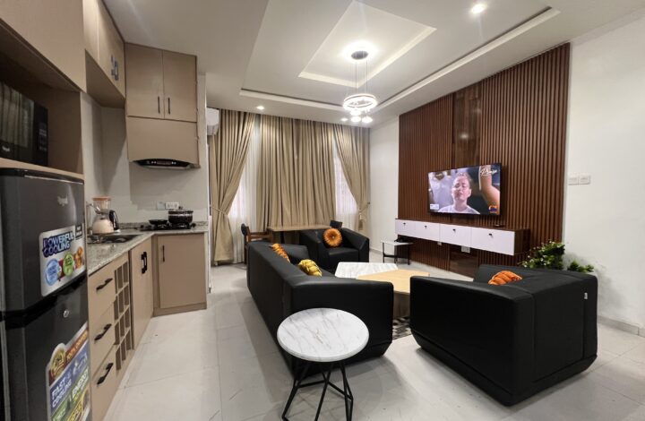 Chiazor 2-Bedroom Luxury Apartment at Lucy and Jacobs
